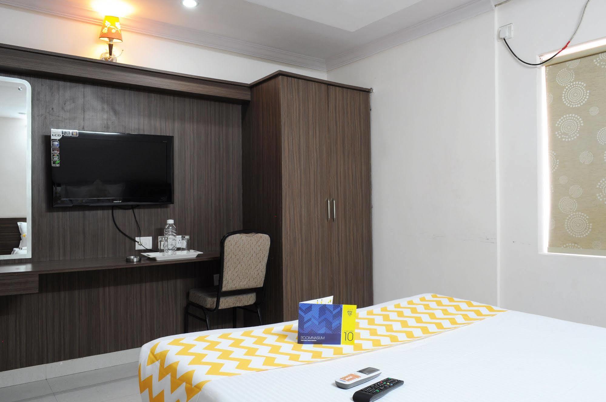 Oyo 17375 My Place Kondapur Hicc Hyderabad Exterior photo